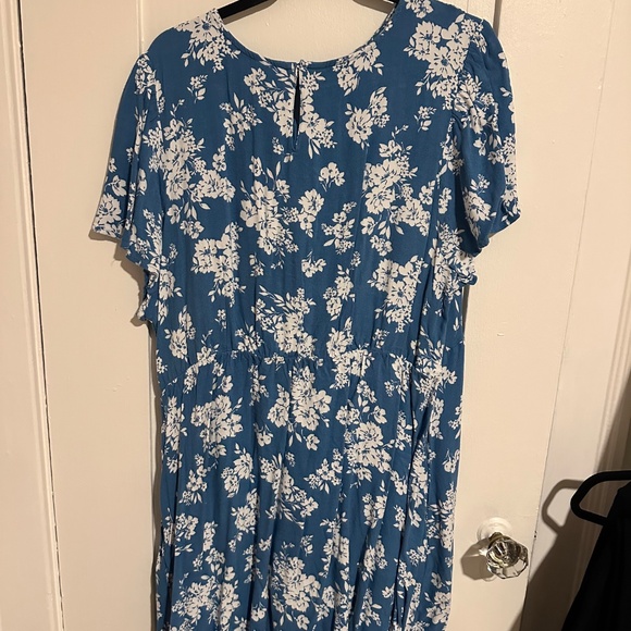 PLUS SIZE CLOTHES BUNDLE - Picture 2 of 11